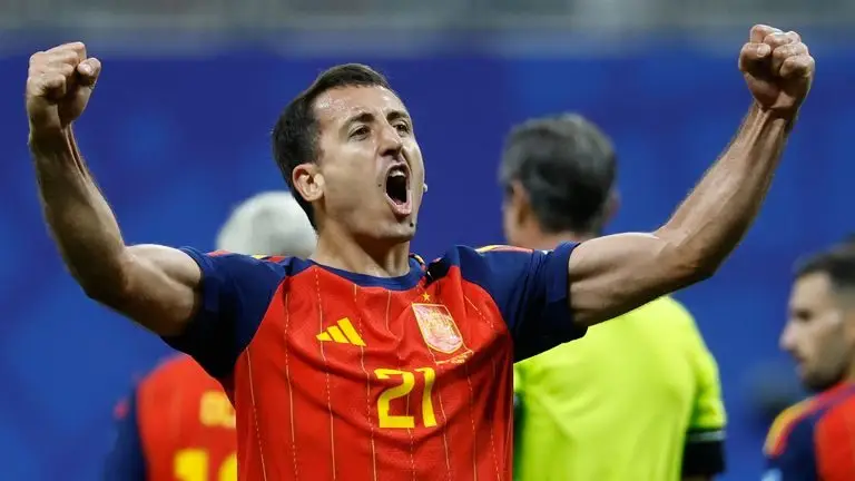 2026年世界杯：西班牙展现夺冠实力，拉米内·亚马尔引领球队4-0大胜沙特阿拉伯