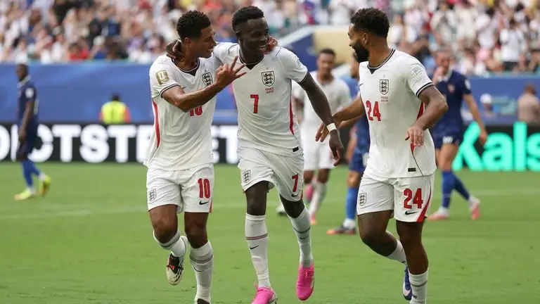 2026年世界杯 - 法国4-6英格兰：布卡约·萨卡的帽子戏法助三狮军团获得铜牌